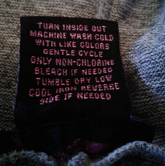 🌺 Like New Violet & Ruby Gray Maternity Hoodie - Picture 8 of 9